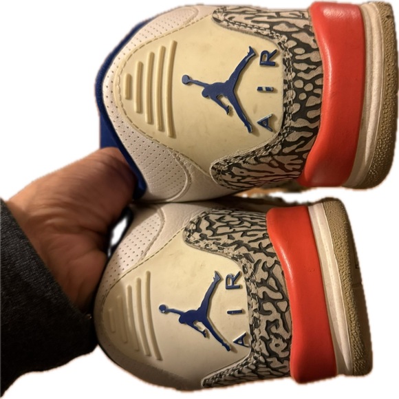 Jordan 3 - Picture 4 of 5